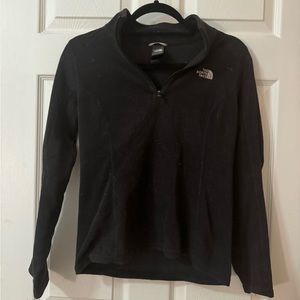 XS north face quarter zip